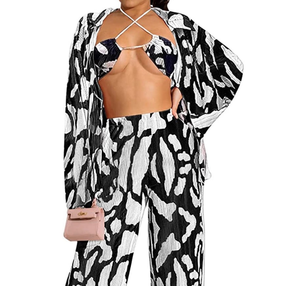 Plus size plisse set